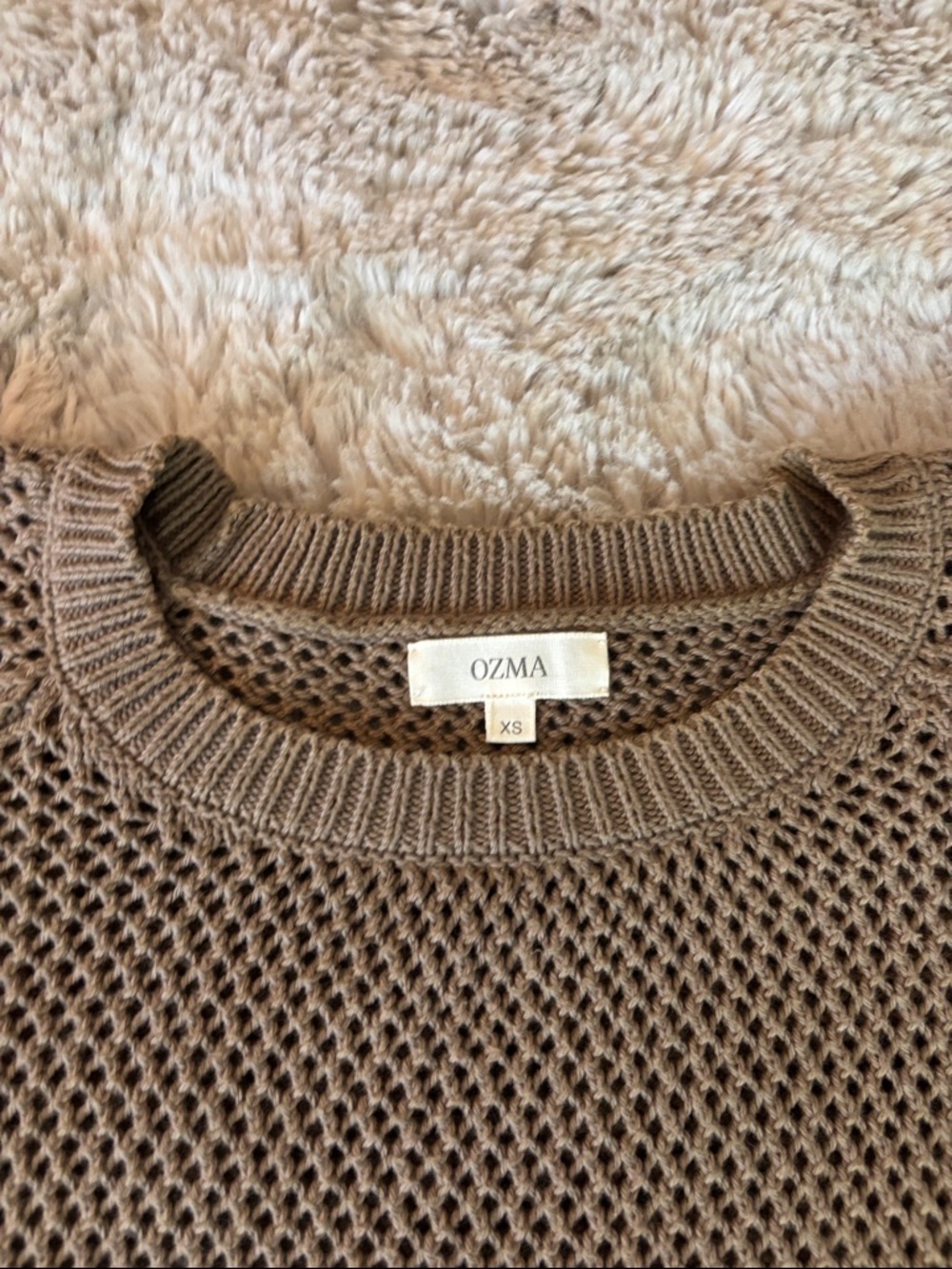 OZMA Sweater - Picture 2 of 6